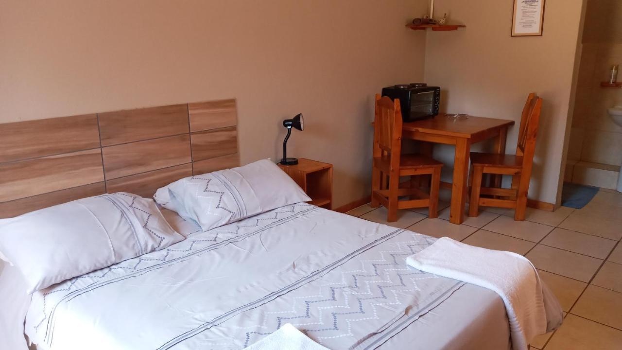 Monia Holiday House Graskop Exterior photo